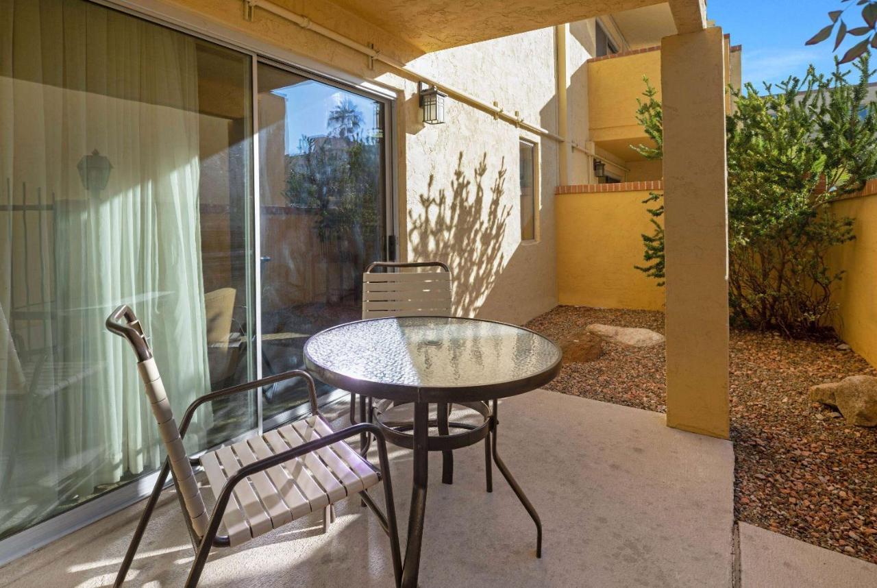 La Quinta By Wyndham Tucson - Reid Park Hotel Exterior photo