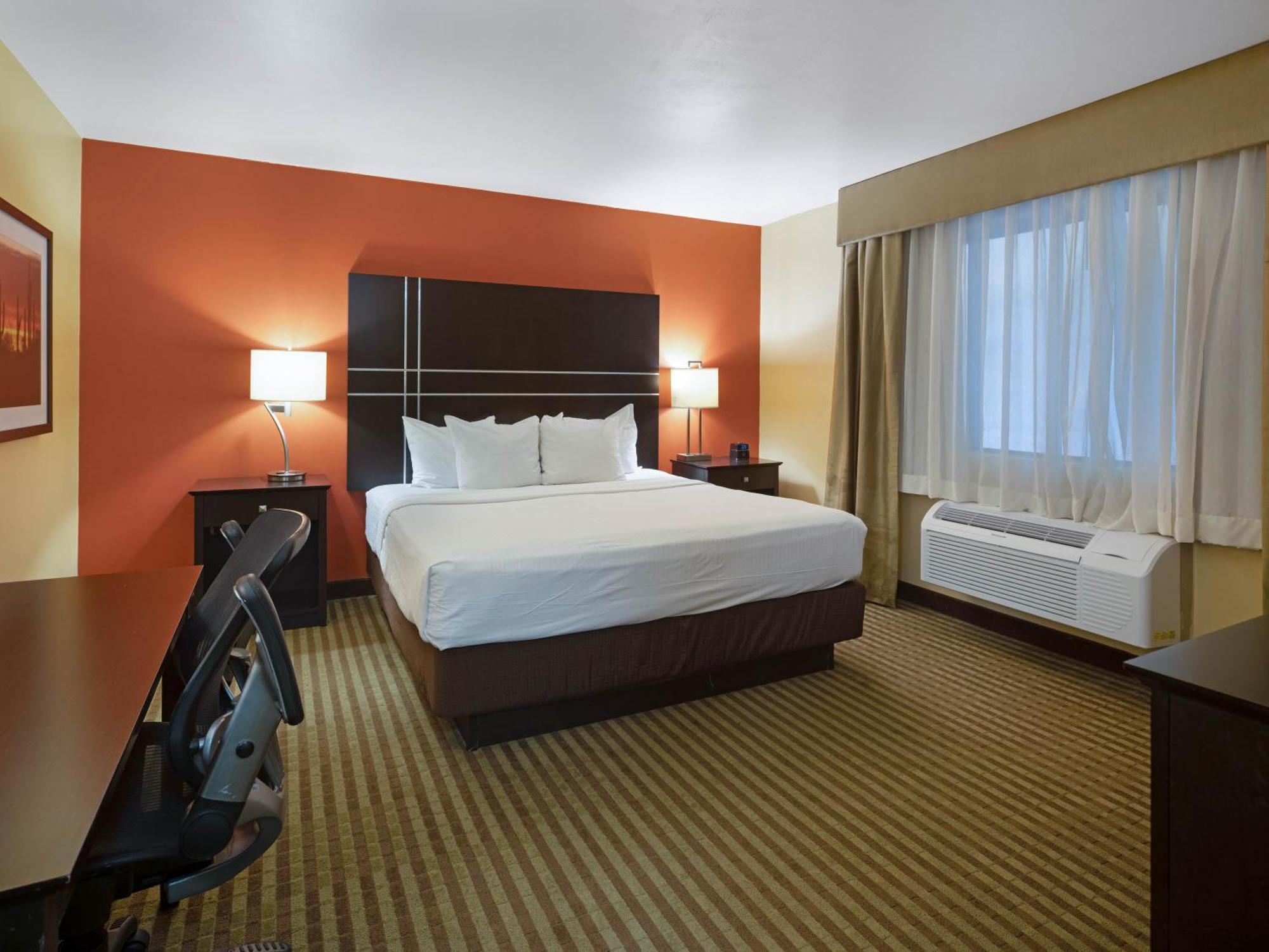 La Quinta By Wyndham Tucson - Reid Park Hotel Exterior photo